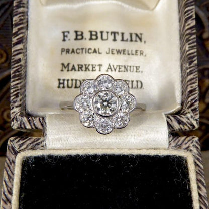 Modern 1.05ct Diamond set Daisy Cluster Ring