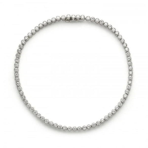 Modern 1.92ct Diamond Line Tennis Bracelet in Platinum