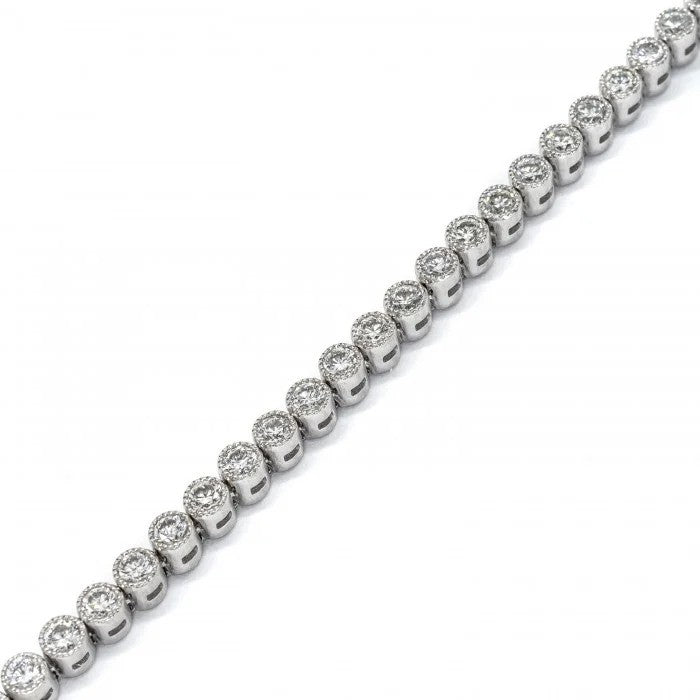 Modern 1.92ct Diamond Line Tennis Bracelet in Platinum