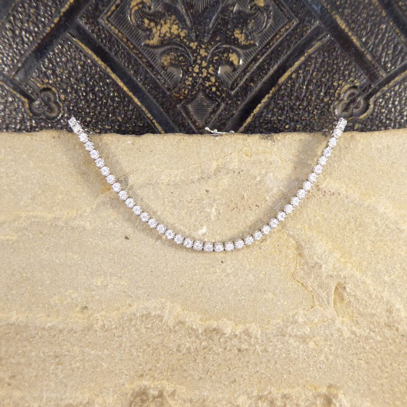 Modern 1ct Round Brilliant Cut Diamond Tennis Bracelet