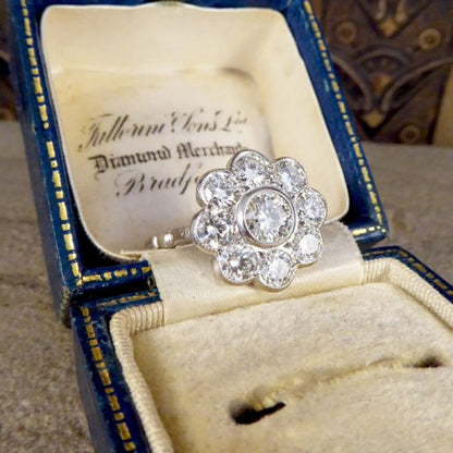 Modern 2.10ct Diamond Daisy Cluster Platinum Ring