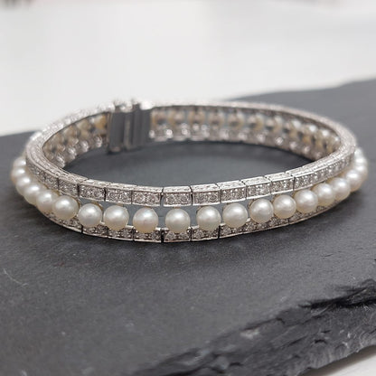Modern Pearl and Diamond Bracelet in Platinum, 3.81 carats