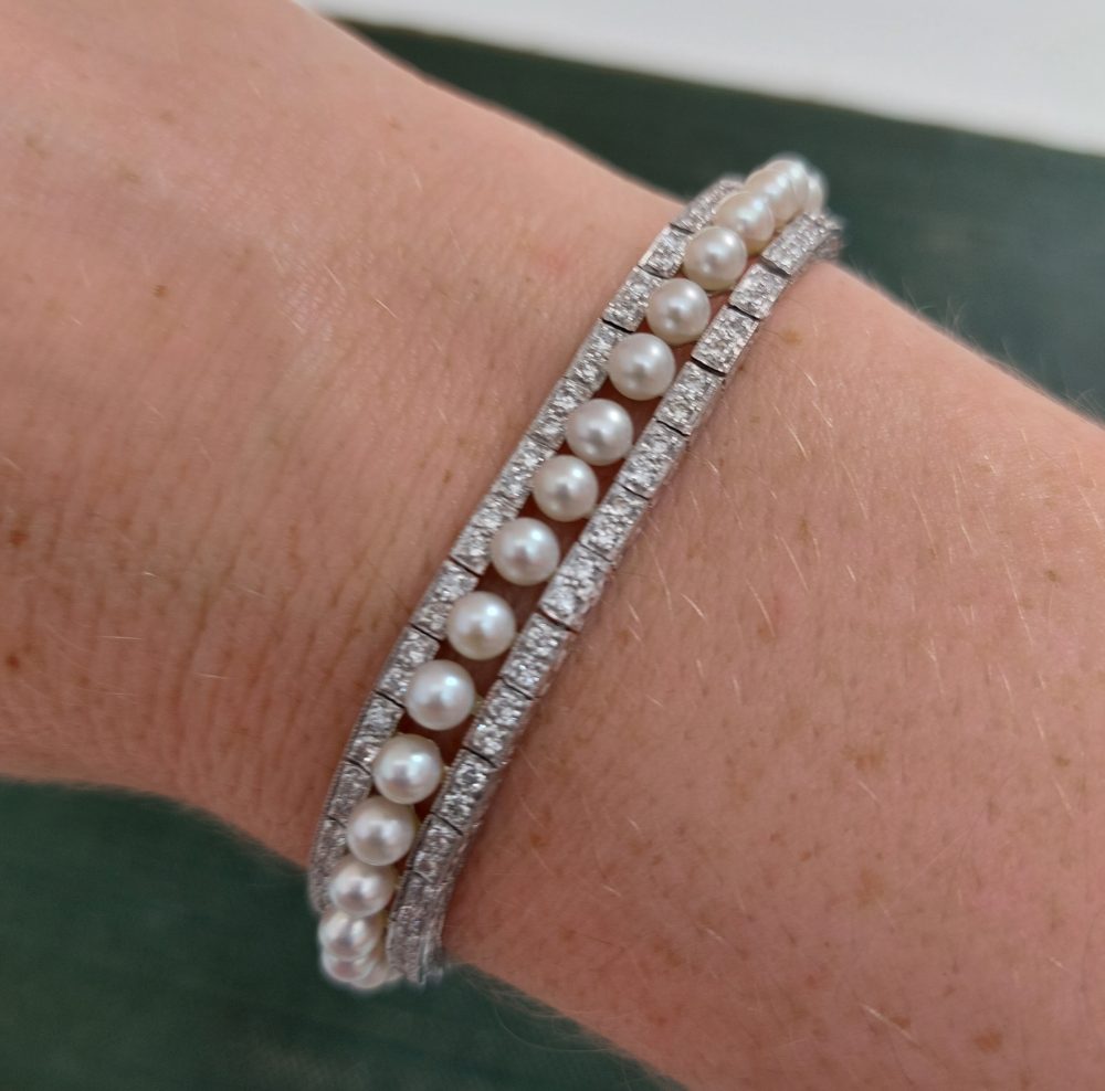 Modern Pearl and Diamond Bracelet in Platinum, 3.81 carats