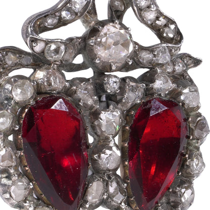 Early Victorian Garnet And Rose-Cut Diamond Brooch (c.1850)