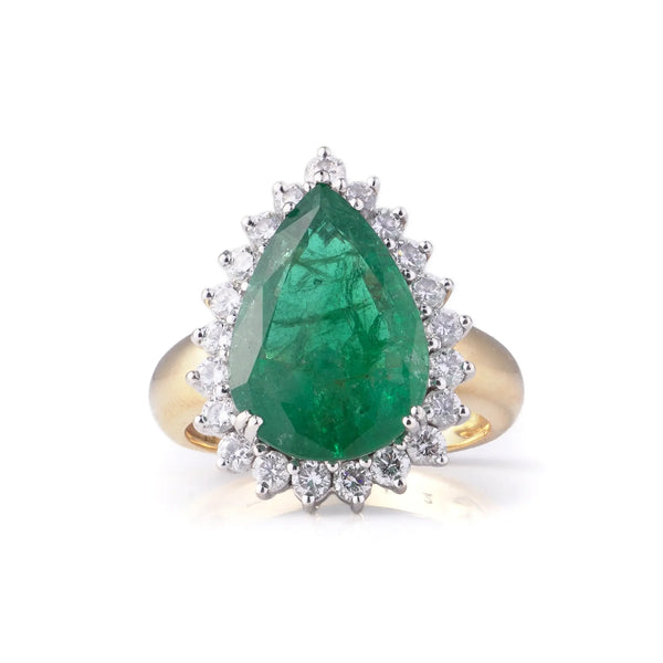 Vintage 18 Carat Gold Cluster Ring With 6 ct Natural Emerald And Diamonds