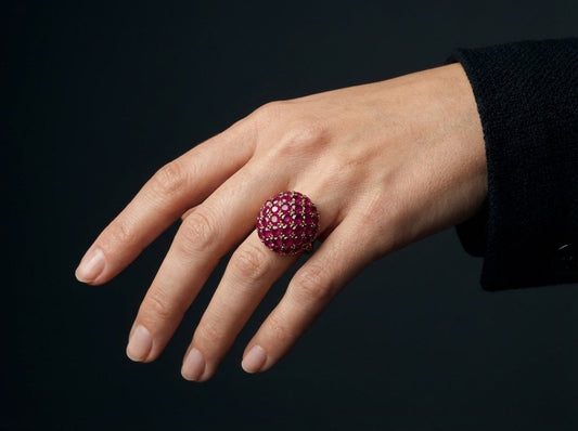 Vintage Ruby Cluster Ring 18 Carat Gold 5.4 ct Rubies
