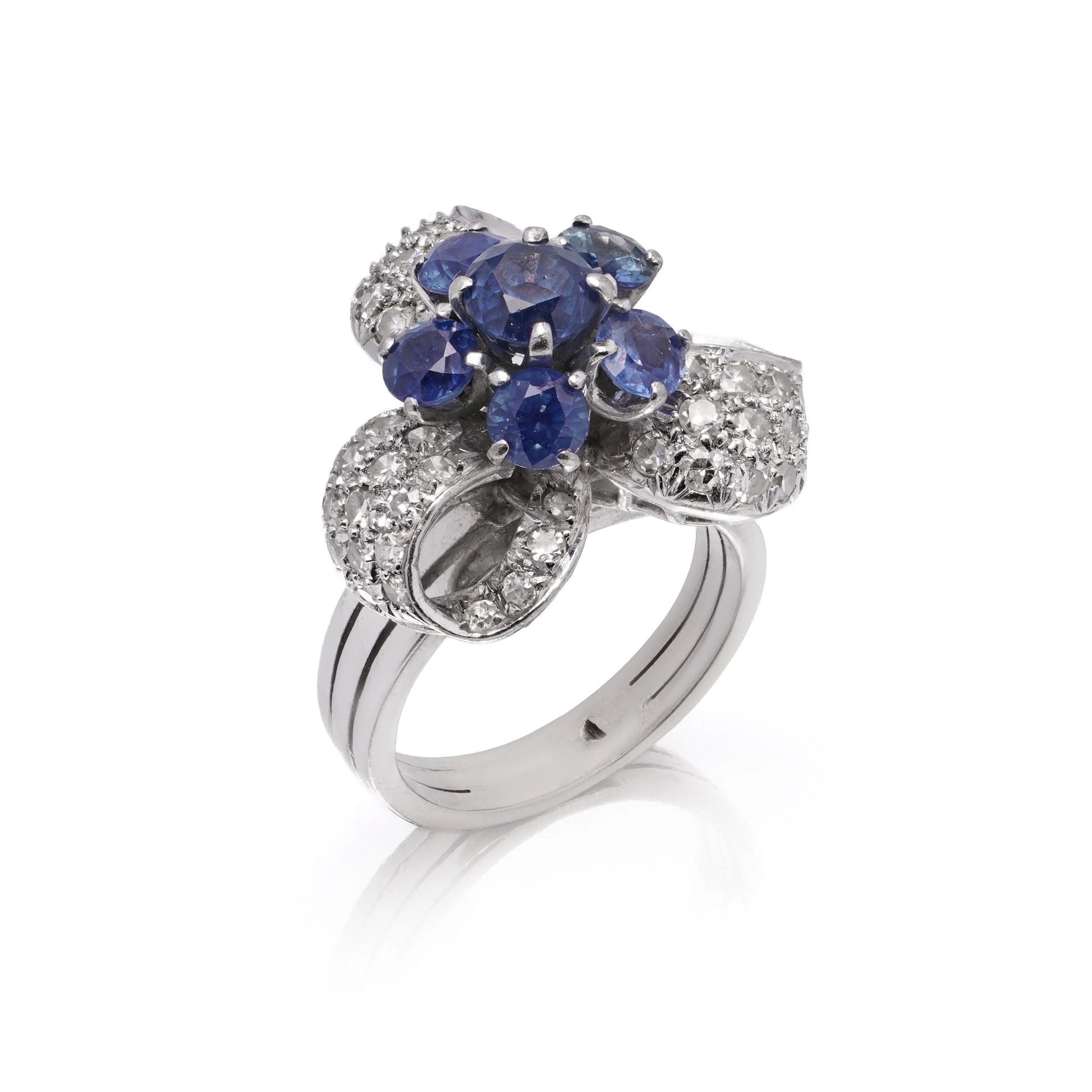 2.25ct Sapphire and Diamond Cluster Ribbon Ring
