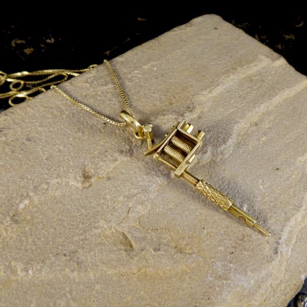 Vintage Gold Tatoo Ink Gun on Long Yellow Gold Box Chain