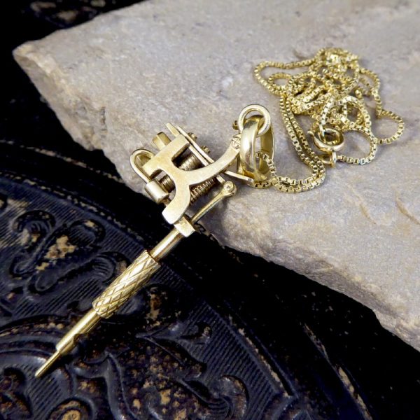 Vintage Gold Tatoo Ink Gun on Long Yellow Gold Box Chain