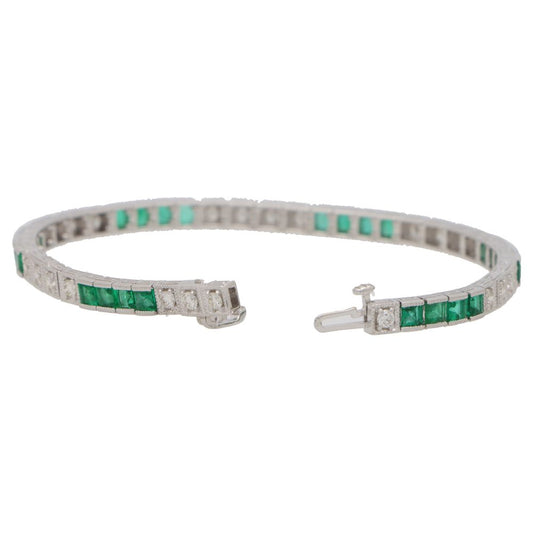 Modern Emerald and Diamond Line Tennis Bracelet