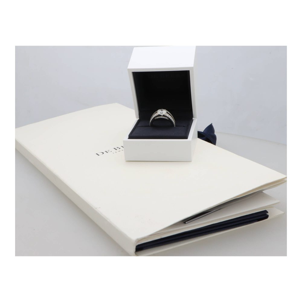 De Beers Vintage GIA Certified Annabel Diamond Platinum Ring