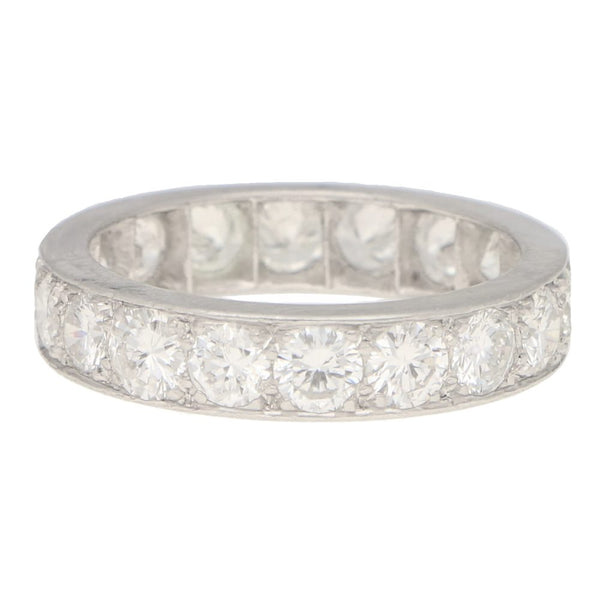 Round Brilliant Cut Diamond Full Eternity Ring in 18ct White Gold