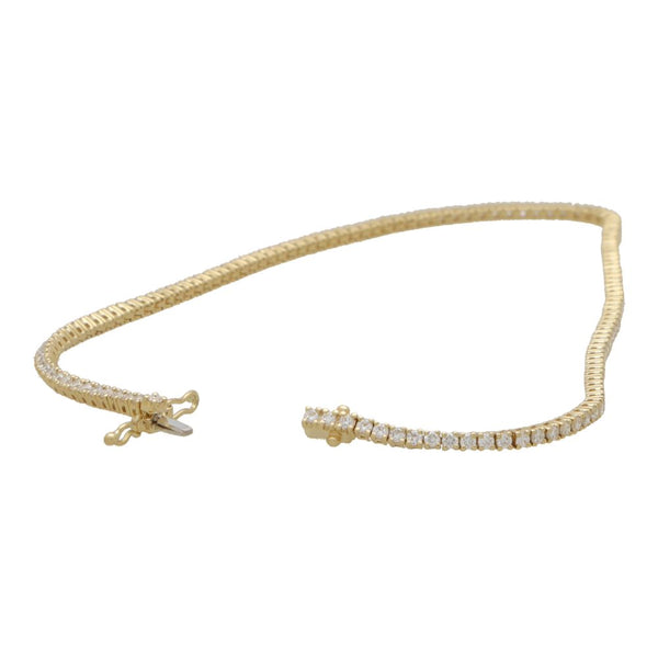 2.18 diamond line bracelet in yellow gold.