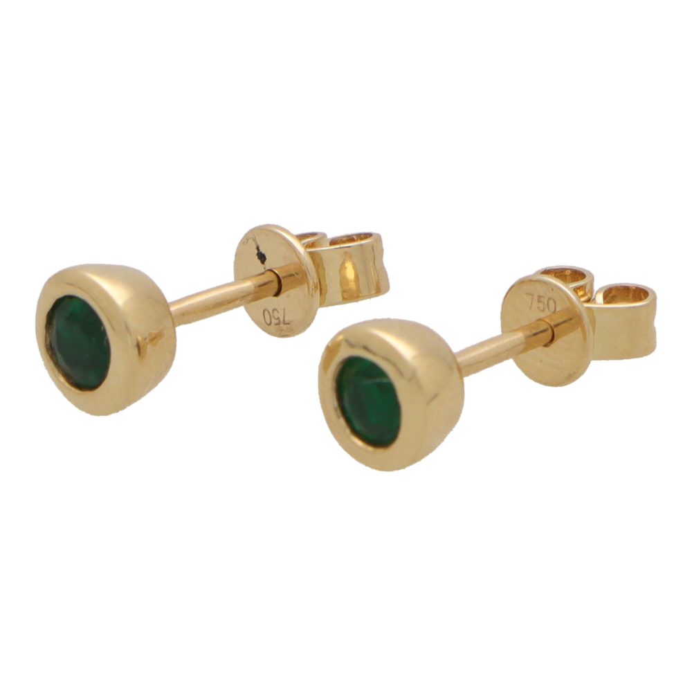 Emerald stud earrings in yellow gold