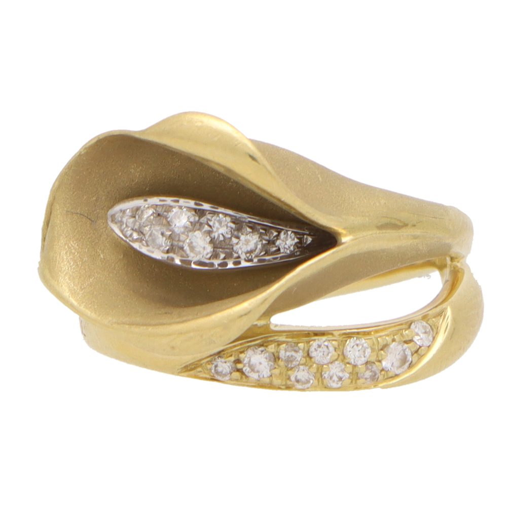 Vintage Italian Diamond Set 18ct Yellow Gold Peace Lily Ring by Annamaria Cammilli