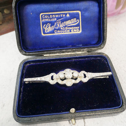 Vintage 1.50ct Diamond Bar Brooch in Platinum