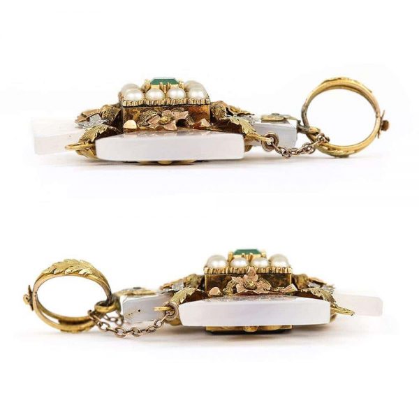 Antique Georgian 15ct Gold Chalcedony Maltese Cross Pendant and Chain, Circa 1830