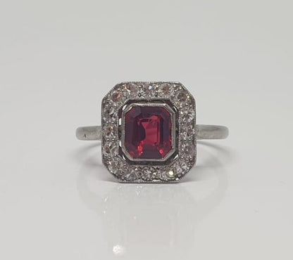 Antique Art Deco Red Spinel and Diamond Cluster Ring