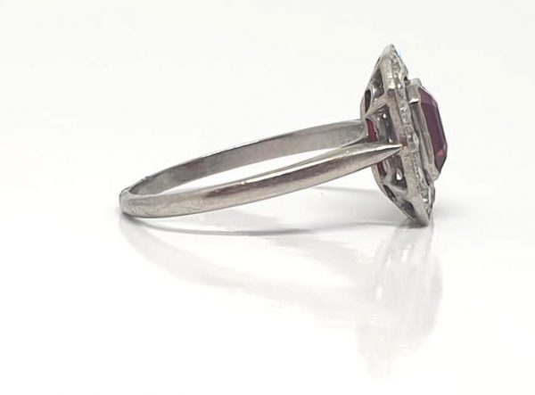 Antique Art Deco Red Spinel and Diamond Cluster Ring