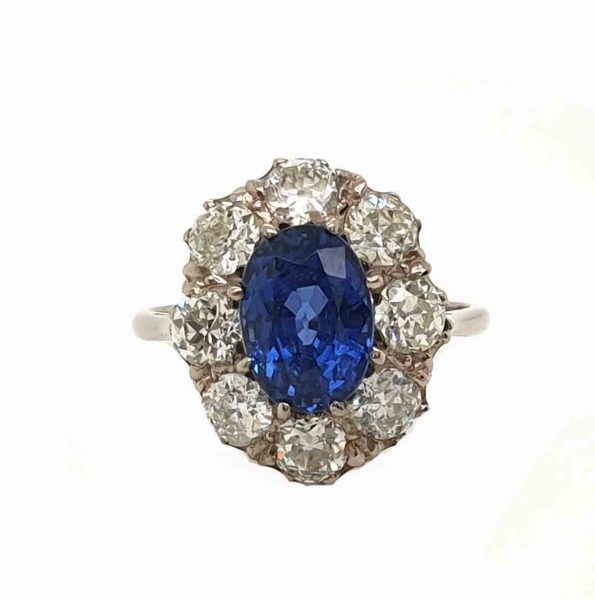 Antique sapphire diamond cluster ring oval and old cut diamonds Vintage