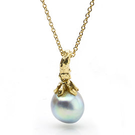 Pearl Drop 18ct Gold Pendant