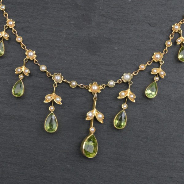 Antique Edwardian Split Pearl and Peridot Necklace in 15ct Gold