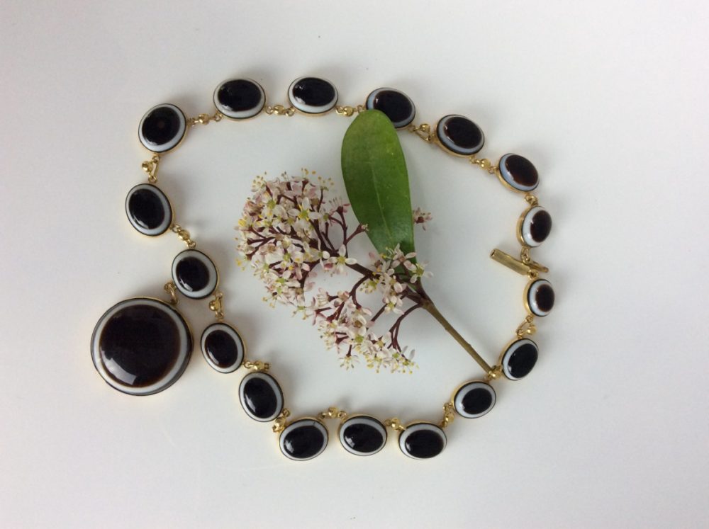 Antique Victorian Scottish Banded Agate Necklace
