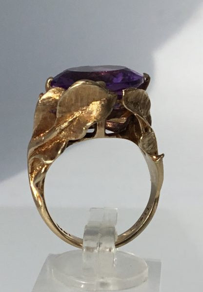 Vintage Strellman Amethyst Gold Cocktail Ring