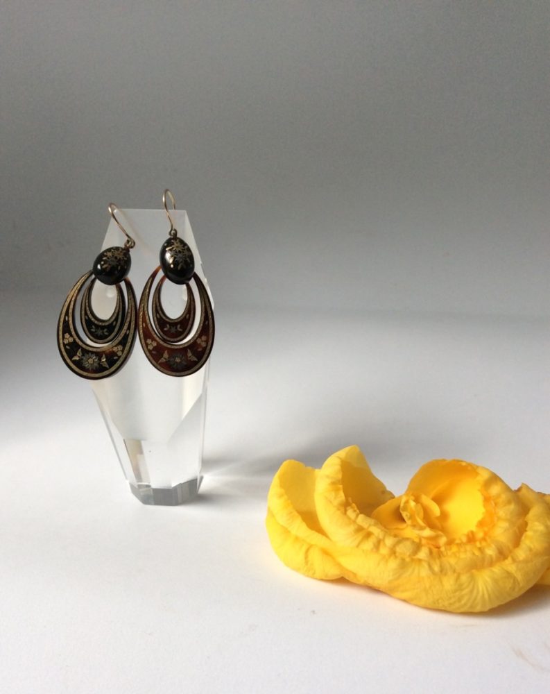 Antique Victorian Tortoiseshell Pendant Earrings
