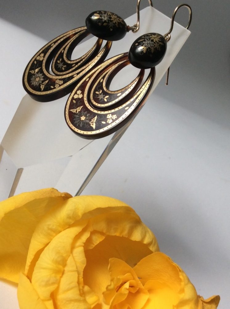 Antique Victorian Tortoiseshell Pendant Earrings