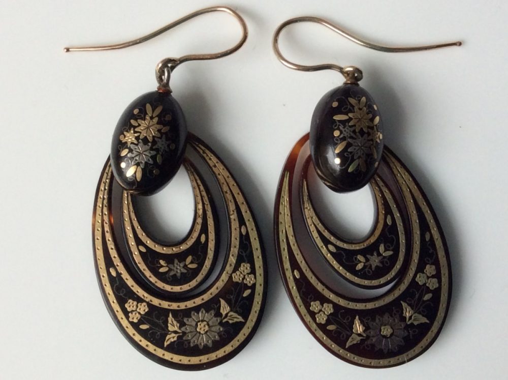 Antique Victorian Tortoiseshell Pendant Earrings
