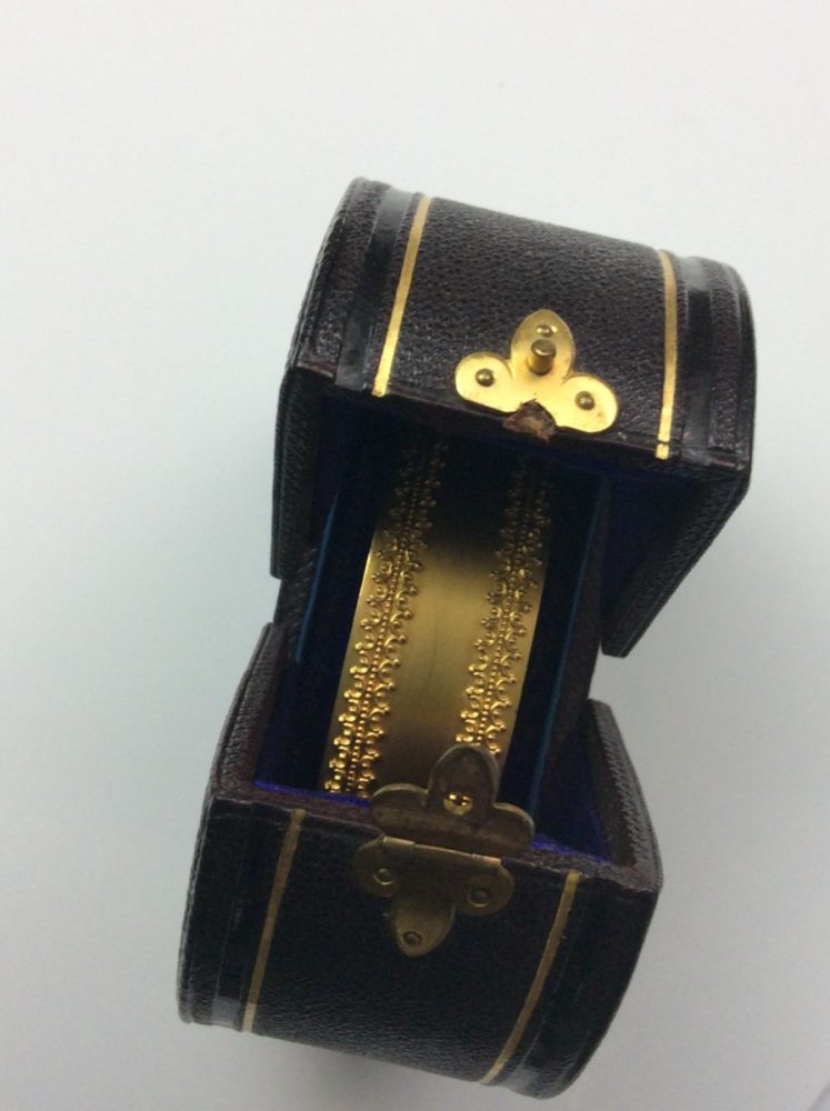 Antique Victorian Etruscan 18ct Yellow Gold Cuff Bangle