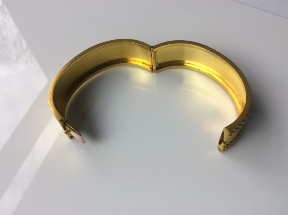 Antique Victorian Etruscan 18ct Yellow Gold Cuff Bangle