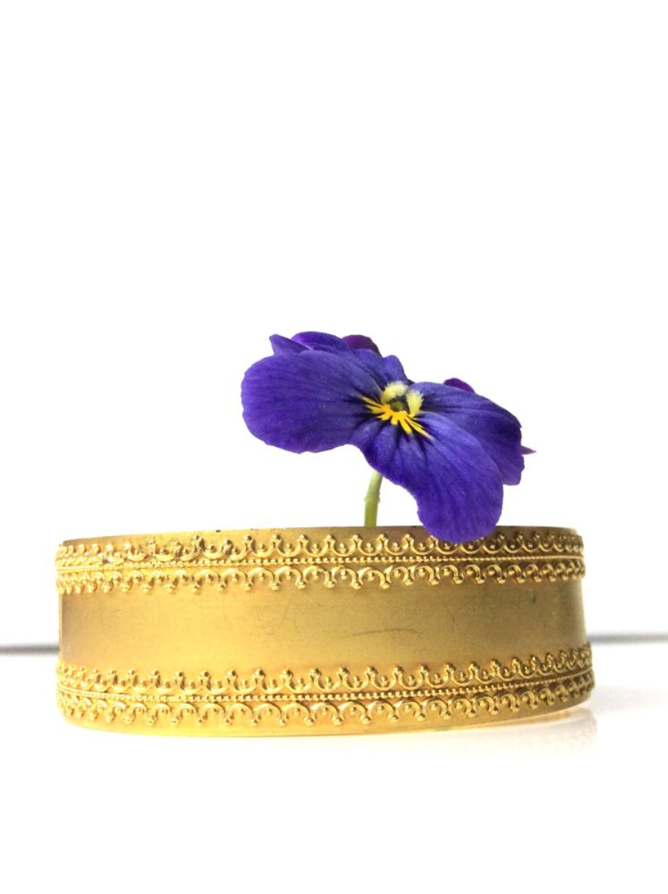 Antique Victorian Etruscan 18ct Yellow Gold Cuff Bangle
