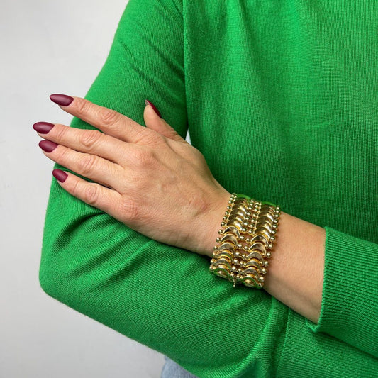 Vintage Retro 18ct Yellow Gold Wide Cuff Bracelet composed of double chevron links. Circa 1940s-1960s