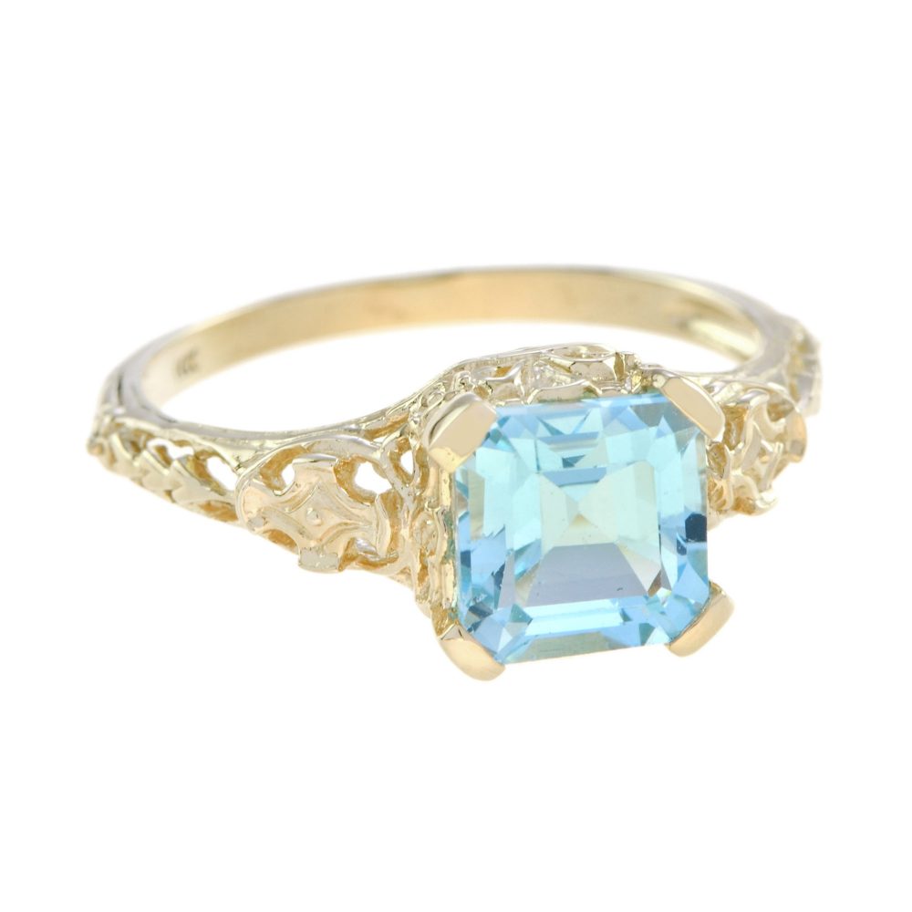 2.7ct Octagonal Cut Blue Topaz and Yellow Gold Filigree Ring