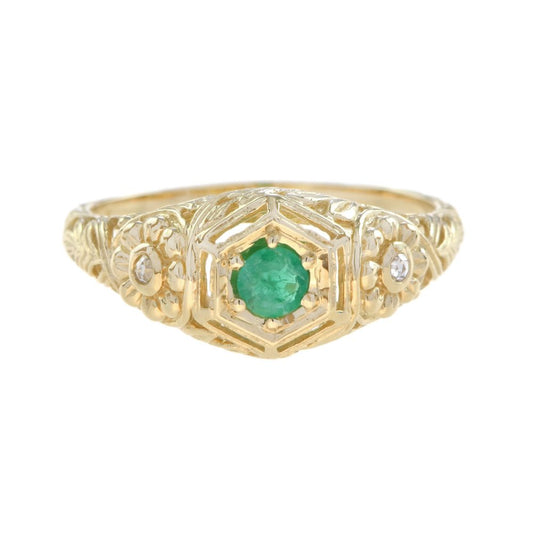 Emerald and Diamond Filigree Ring in Yellow Gold