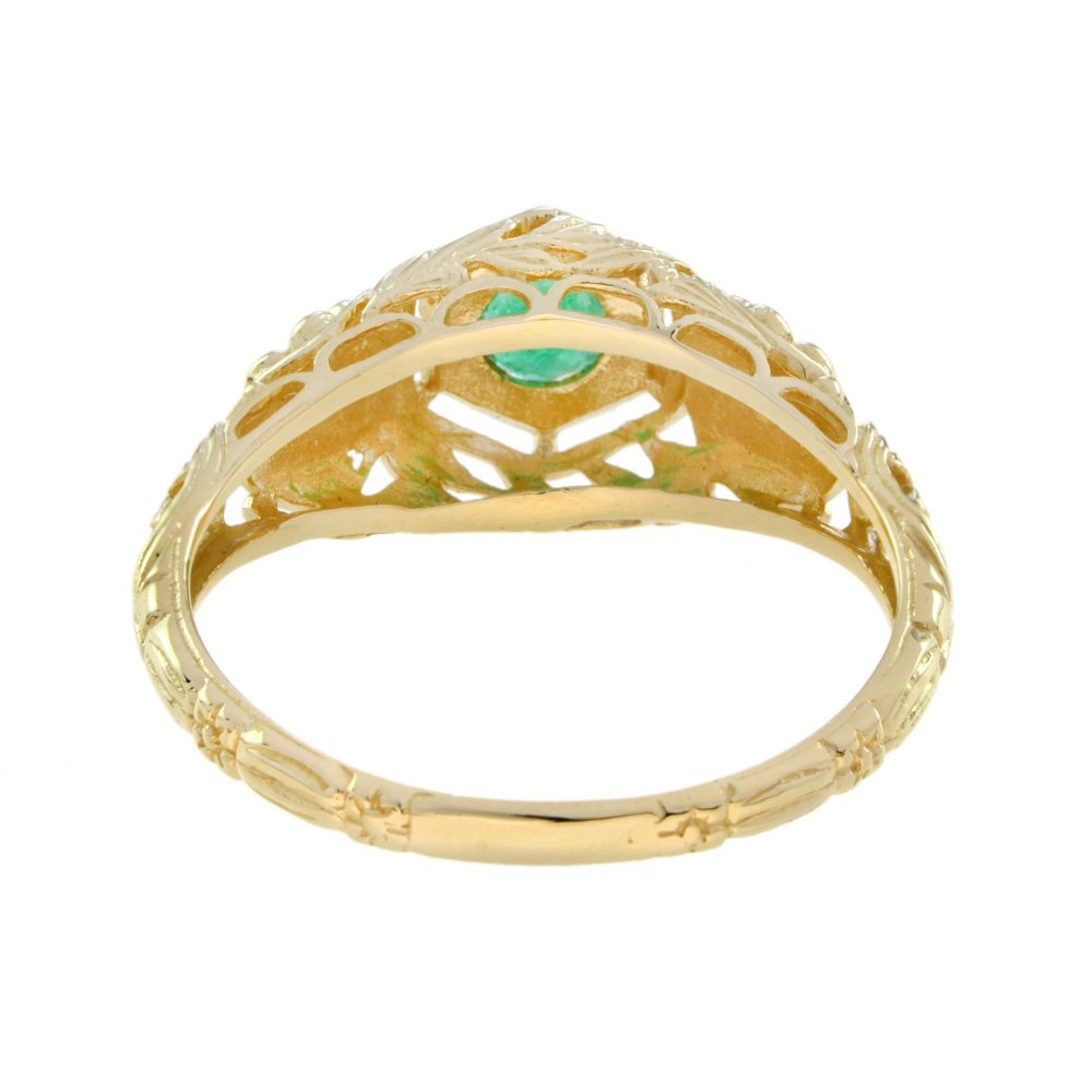 Emerald and Diamond Filigree Ring in Yellow Gold
