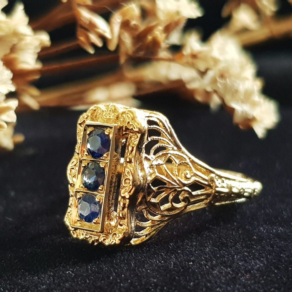 Sapphire Three Stone and Yellow Gold Filigree Ring