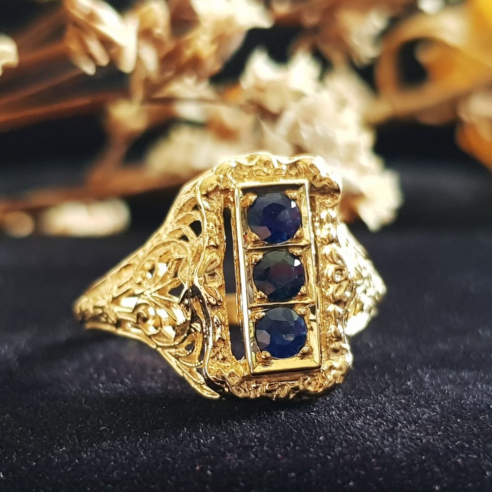Sapphire Three Stone and Yellow Gold Filigree Ring
