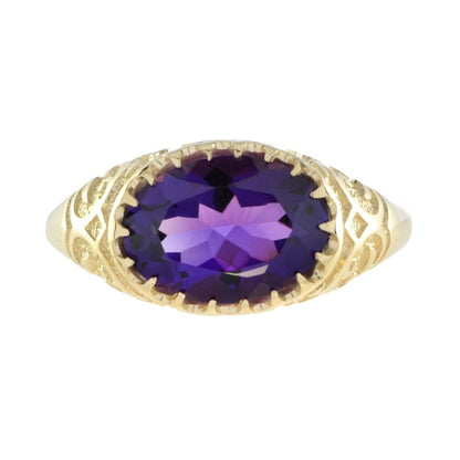 Antique Style Large 7.50ct Amethyst and Engraved Gold Signet Ring