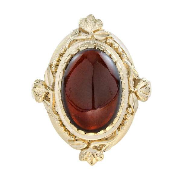 8ct Cabochon Garnet and Yellow Gold Dress Ring
