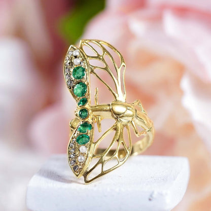 Yellow Gold Dragonfly Ring with Emerald Pearl and Diamond