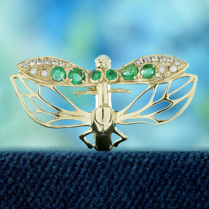 Yellow Gold Dragonfly Ring with Emerald Pearl and Diamond