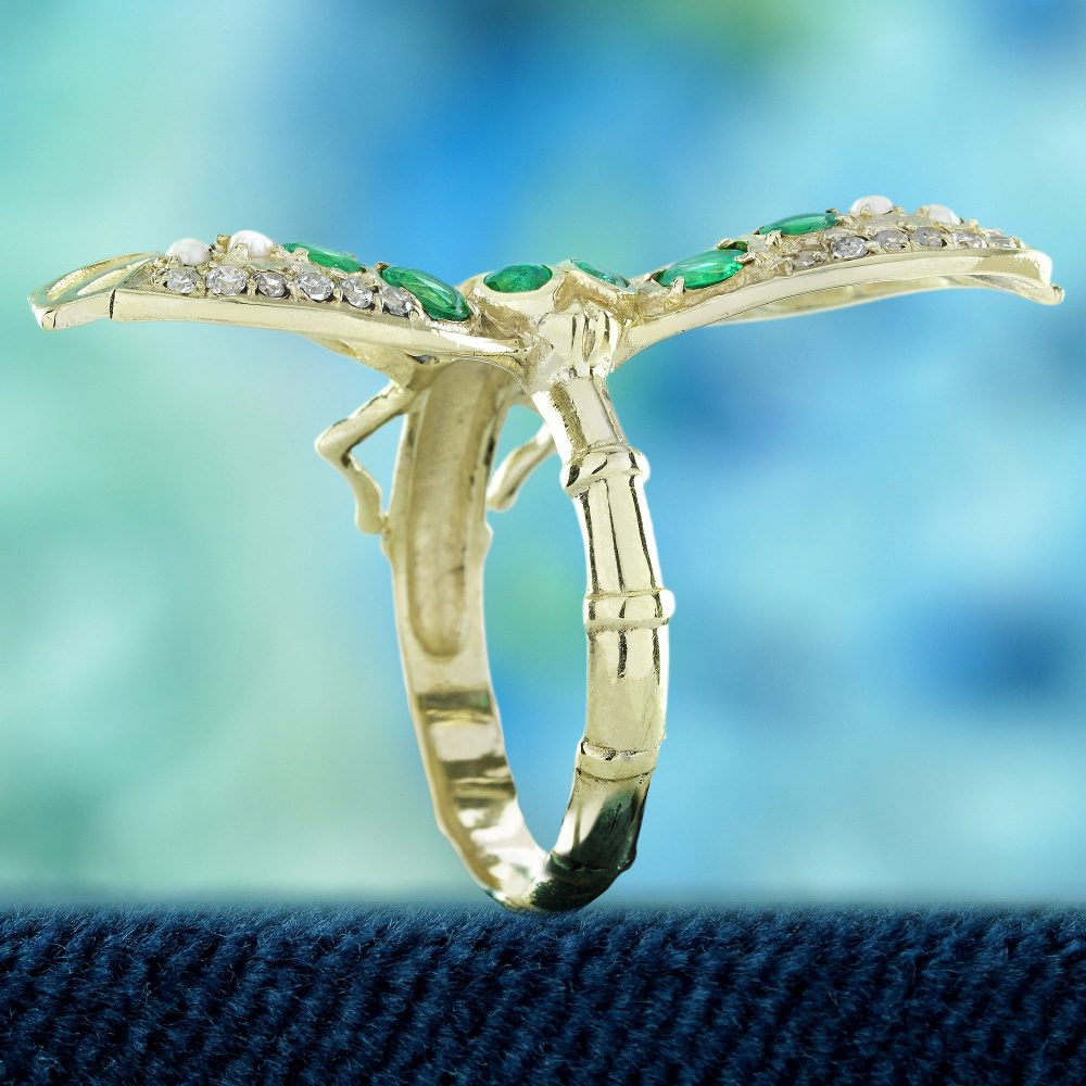 Yellow Gold Dragonfly Ring with Emerald Pearl and Diamond