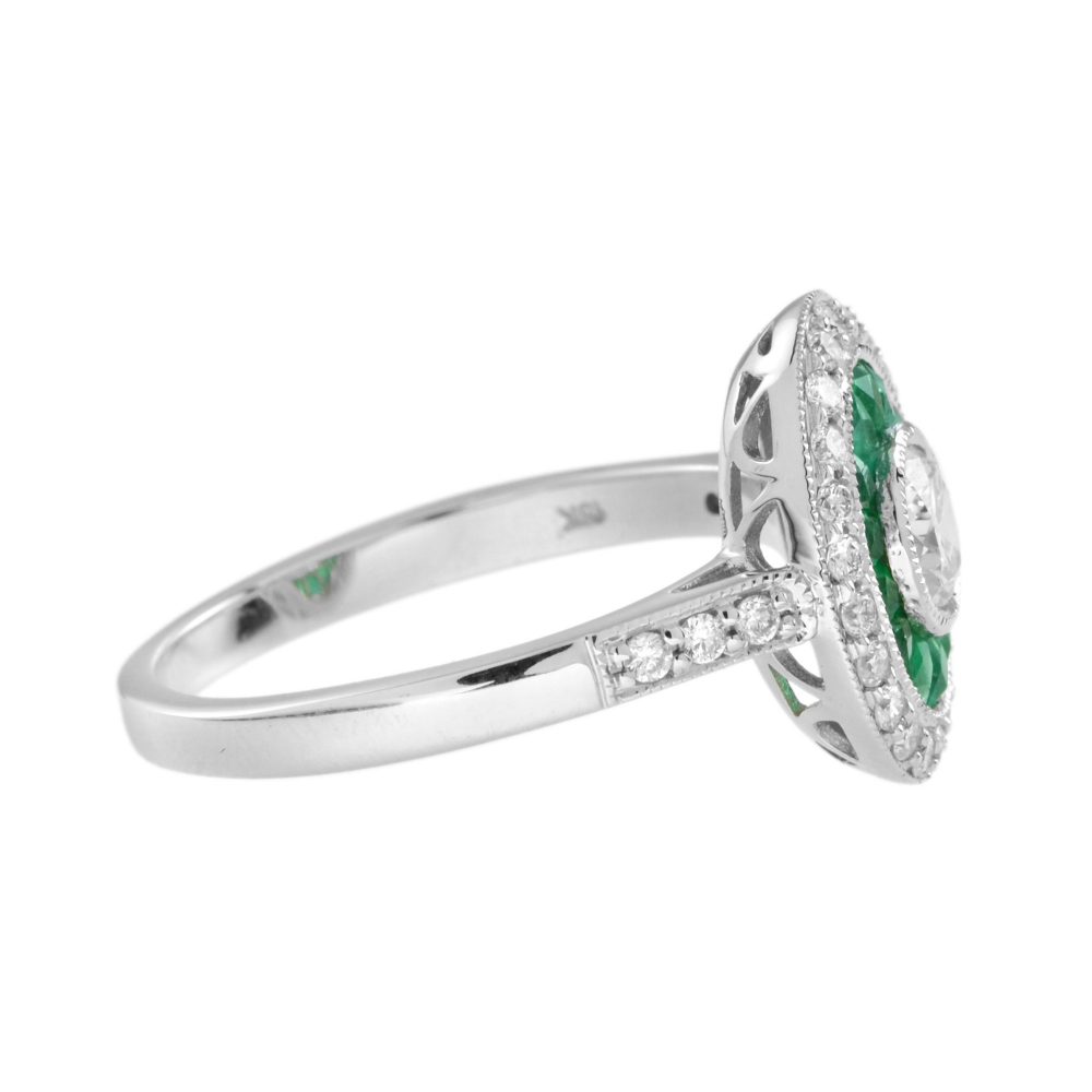 0.40ct Diamond and Emerald Oval Cluster Target Ring