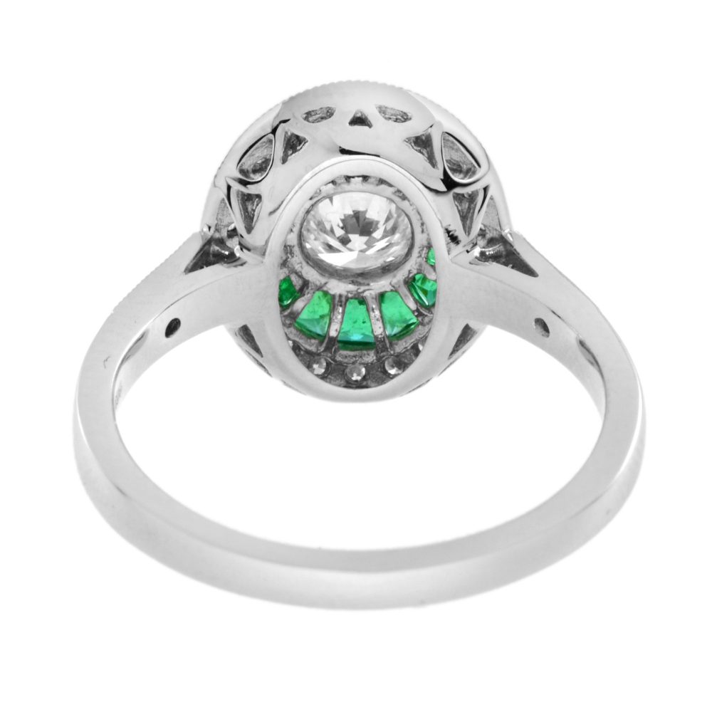 0.40ct Diamond and Emerald Oval Cluster Target Ring