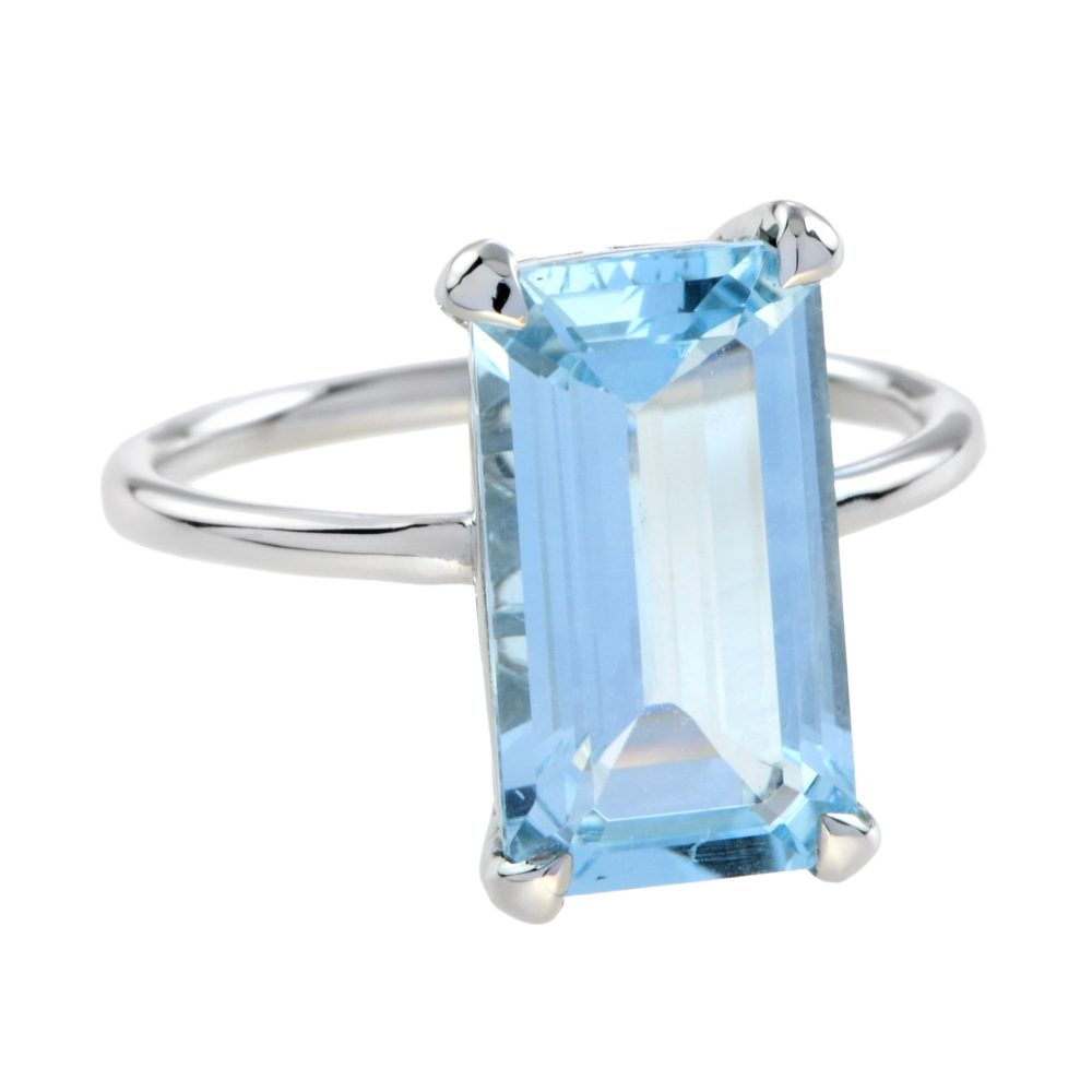 5.5ct Blue Topaz Solitaire Cocktail Ring