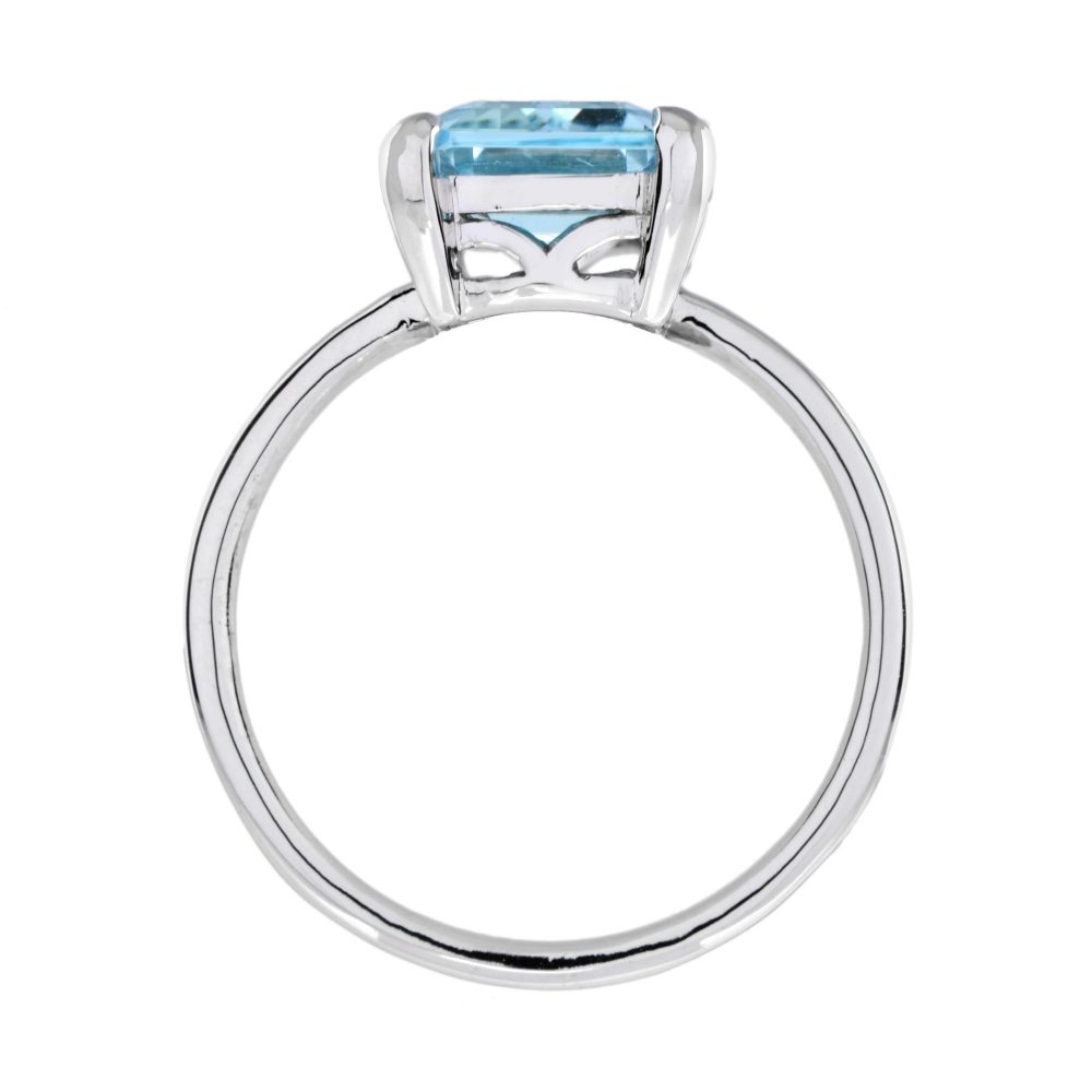 5.5ct Blue Topaz Solitaire Cocktail Ring