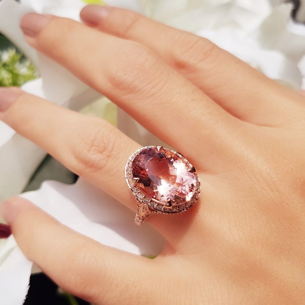 9.6ct Oval Morganite and Diamond Cluster Cocktail Ring in 18ct Rose Gold